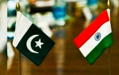 किस कानून के सहारे पाकिस्तानी लोगों से शादी कर मुस्लिम महिलाएं भारत में हैं मौजूद  आयुष्मान कार्ड, पीएम आवास योजना ,जनधन योजना नि:शुल्क अन्न व तमाम सरकारी सुविधाओं का मिल रहा लाभ