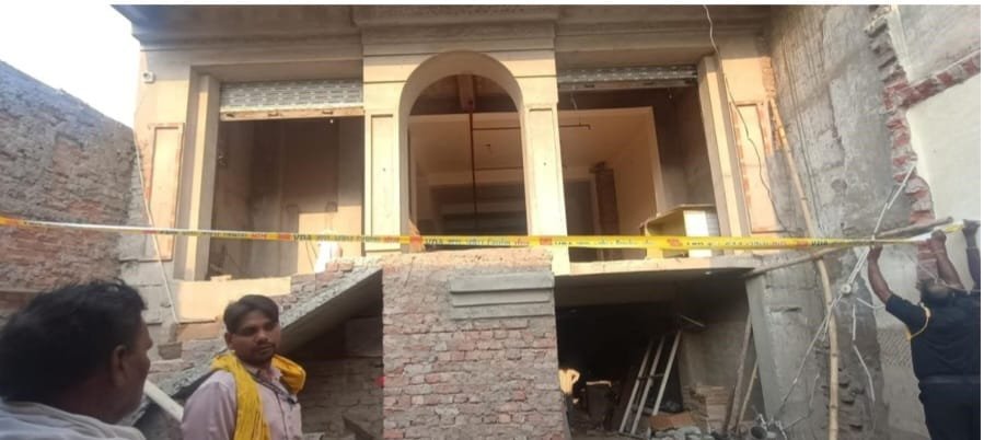 उपाध्यक्ष  द्वारा प्रदत्त निर्देश के क्रम में वाराणसी विकास प्राधिकरण वाराणसी जोन-4, वार्ड- नगवां, के प्रवर्तन टीम द्वारा अवैध निर्माण के विरुद्ध सील की कार्यवाही सम्पादित की गयीl*