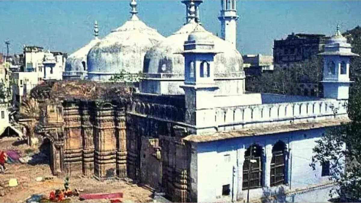 वाराणसी: ज्ञानवापी सेपाकिस्तान को मिली खुली चुनौती, पीओके के भारत में विलय का मुसलमानों ने किया समर्थन, जुमे की नमाज में सेना के लिए हुई दुआ