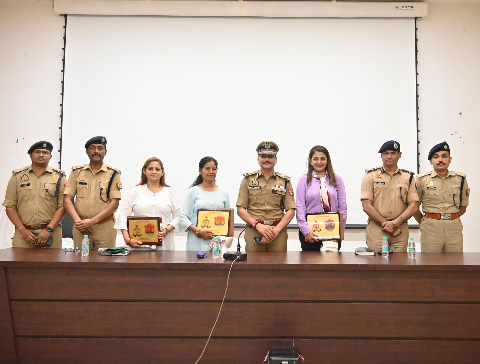 काशी विश्वनाथ धाम में पुलिस अब ‘मेहमान’ की तरह करेगी श्रद्धालुओं का स्वागत: सॉफ्ट स्किल ट्रेनिंग संपन्न