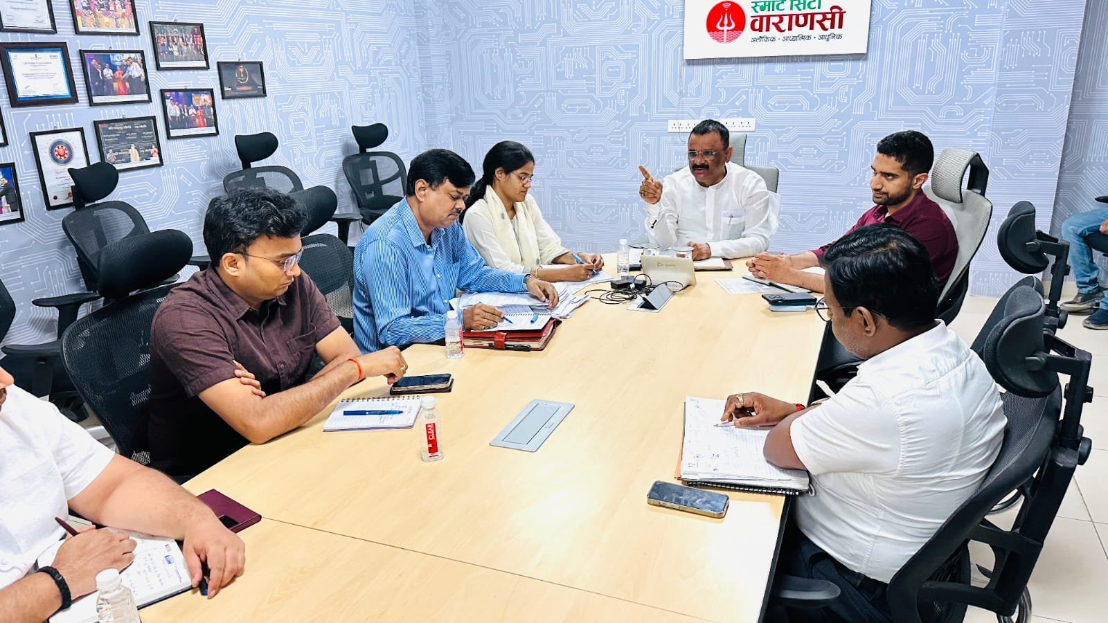 वाराणसी: चैत्र नवरात्र में बंद रहेंगी मीट-मछली की दुकानें, महापौर ने दिए सख्त निर्देश