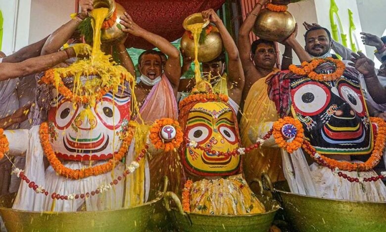 जगन्नाथ-रथ-यात्रा-2026:-मूर्तियों-से-जुड़े-रहस्य-जानकर-रह-जाएंगे-हैरान